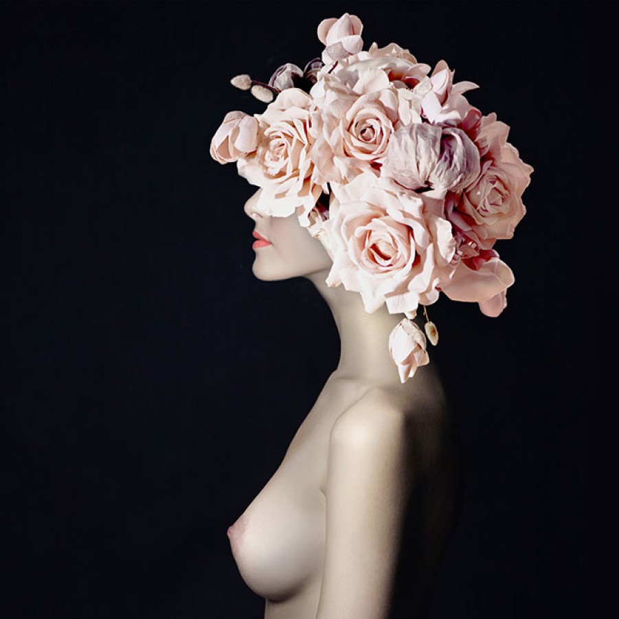 Art Gallery Xiart | Naked Flower Woman