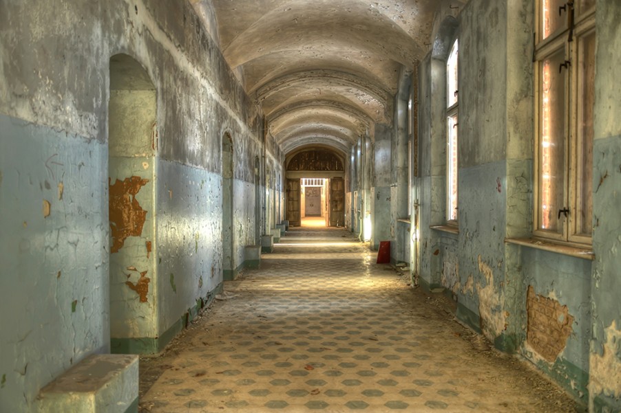 Art Gallery Xiart | Old Corridor