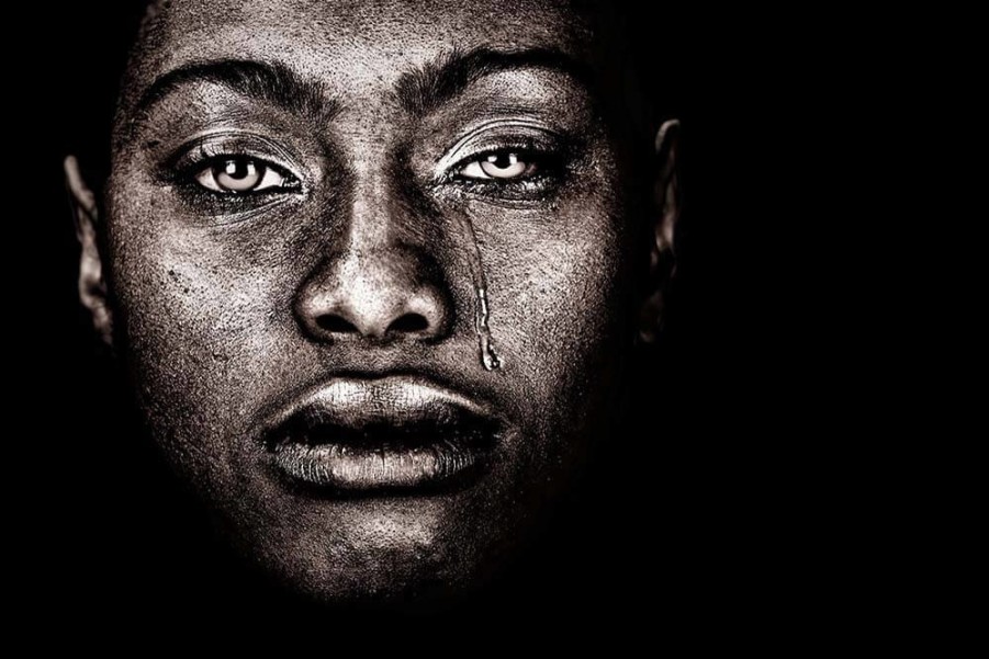 Art Gallery Xiart | Afro Woman Tears