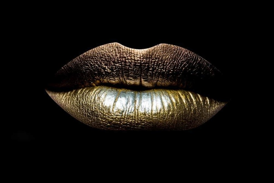 Art Gallery Xiart | Golden Lips