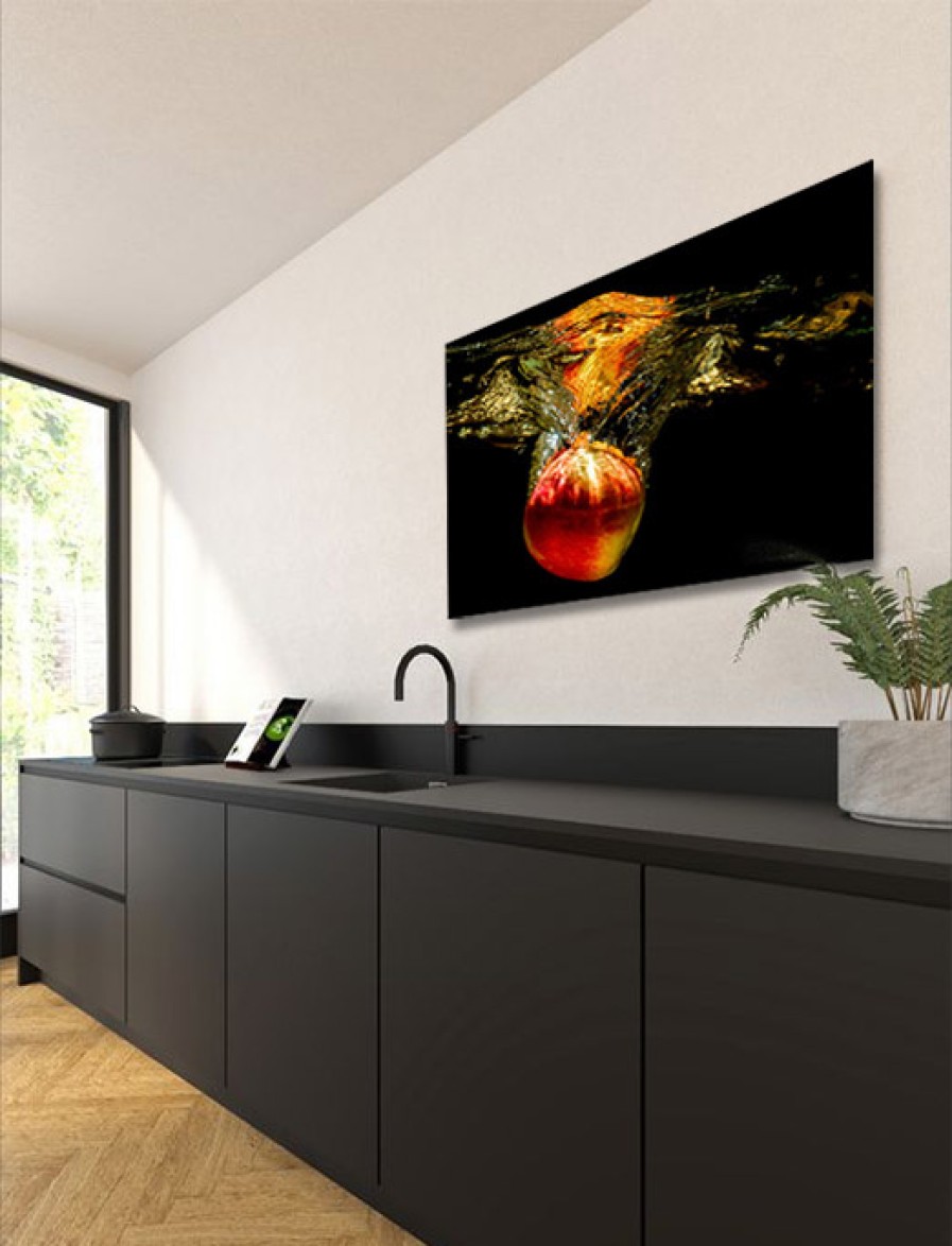 Art Gallery Xiart | Splashing Apple