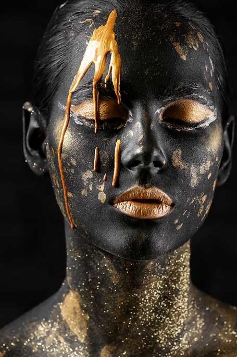 Art Gallery Xiart | Black And Gold Face