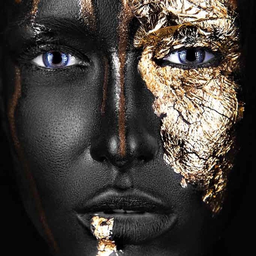 Art Gallery Xiart | Woman With Gold